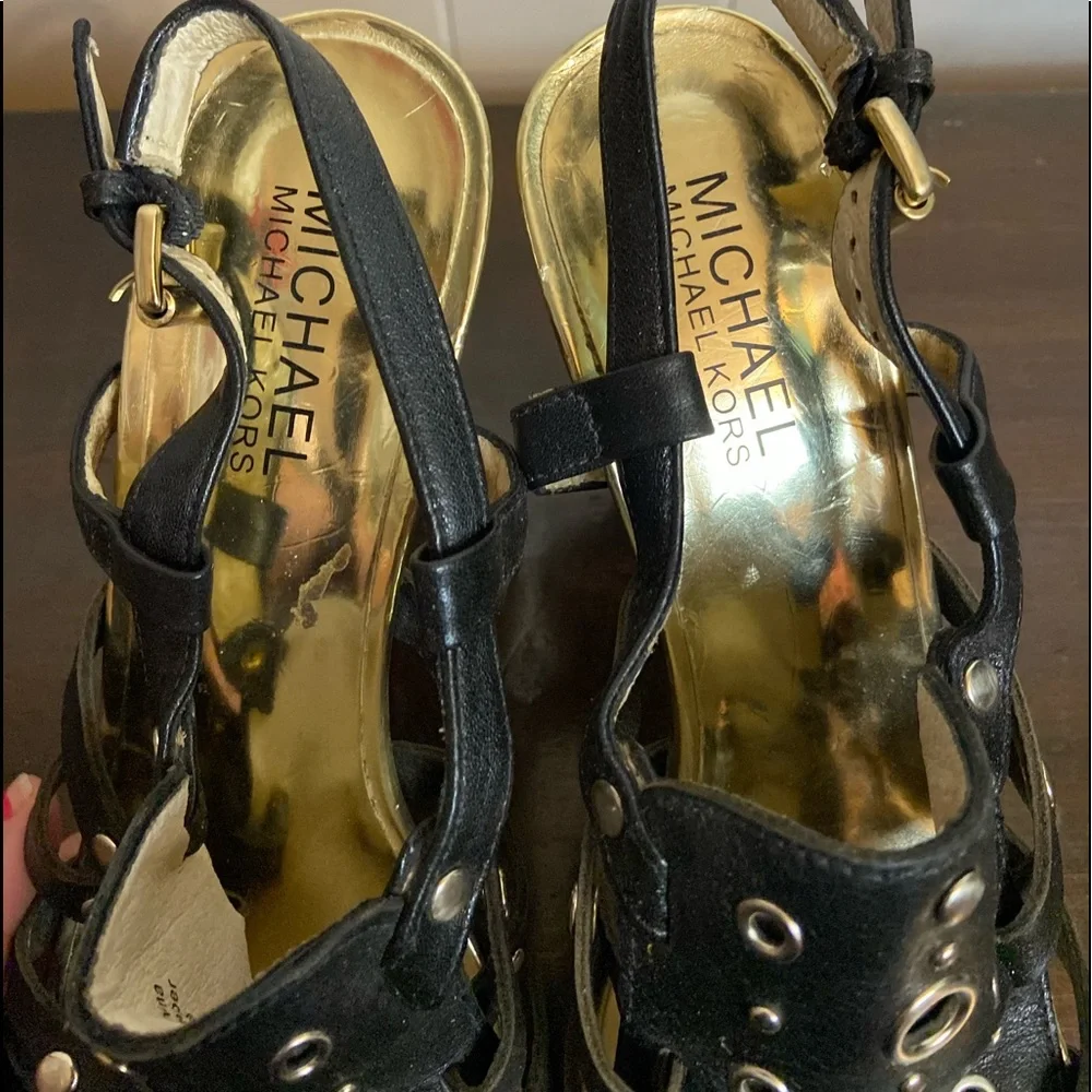 Michael Korrs leather black gold stilleto Heel 8 rubber lower opentoe sling back - Picture 3 of 7